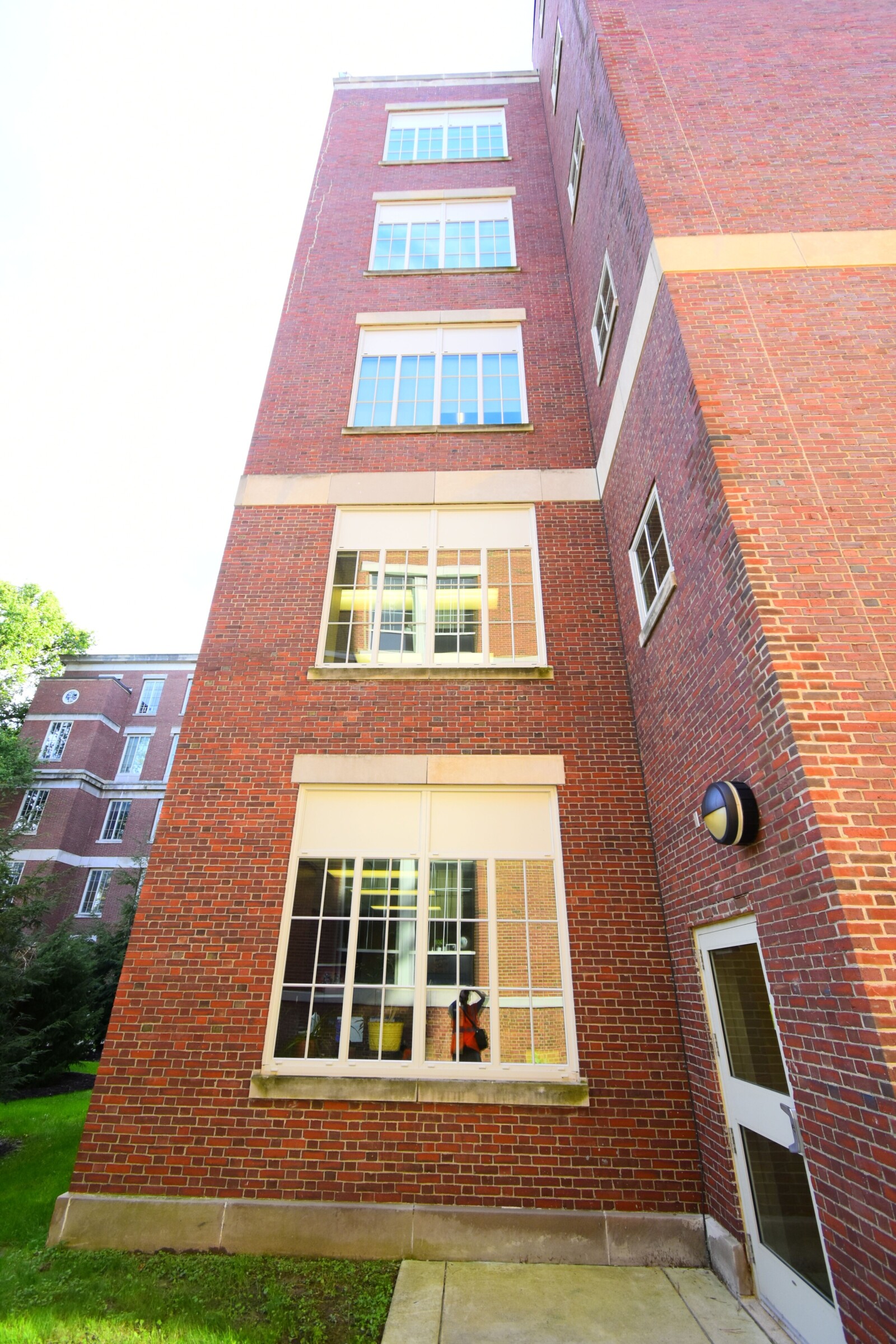 Historical Aluminum Window Addition at the University of Rochester Lattimore Hall Flower